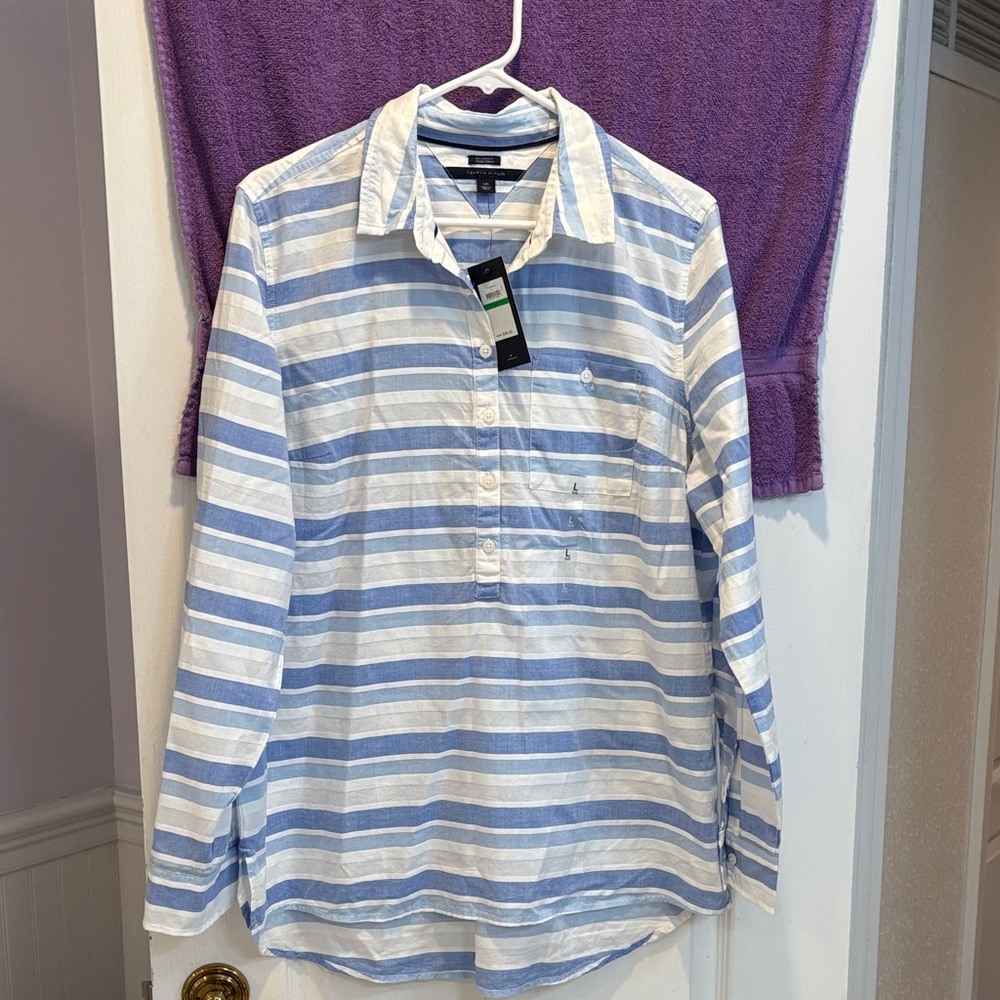 NWT Tommy Hilfiger Light Blue and White Striped Shirt
